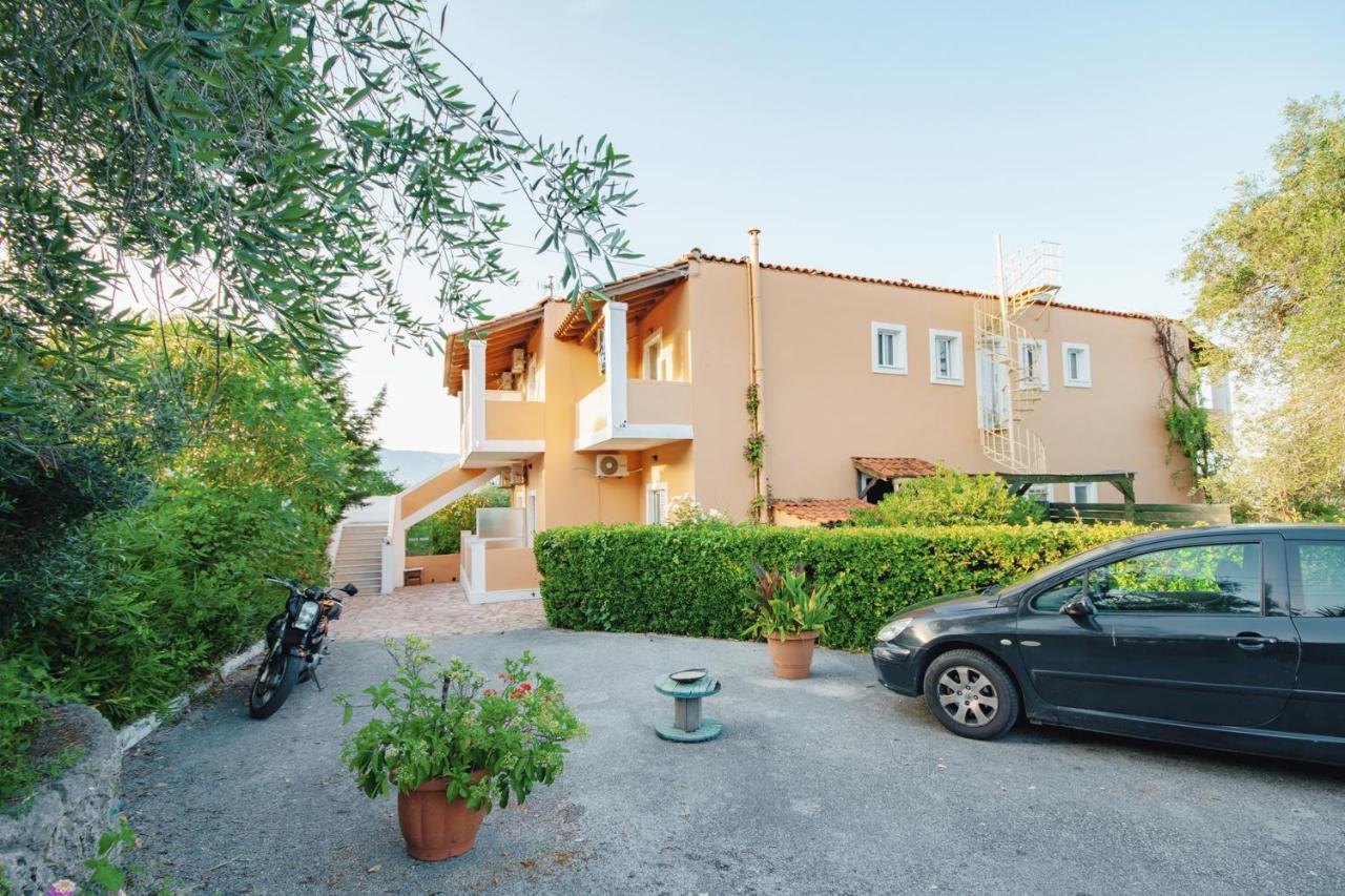 Villa Rosa Apartments Gouviá Exterior foto